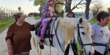 El 'deseo cumplido' de Verónica, una niña de 11 años con una enfermedad rara