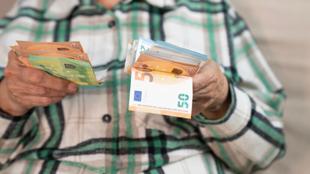 Jubilados que podrán cobra 3.359 euros mensuales en 2026