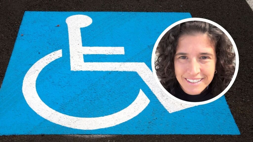 Laura Sánchez ‘recuerda’ que hacer mal uso de plazas PMR «es una falta de respeto a personas con discapacidad»