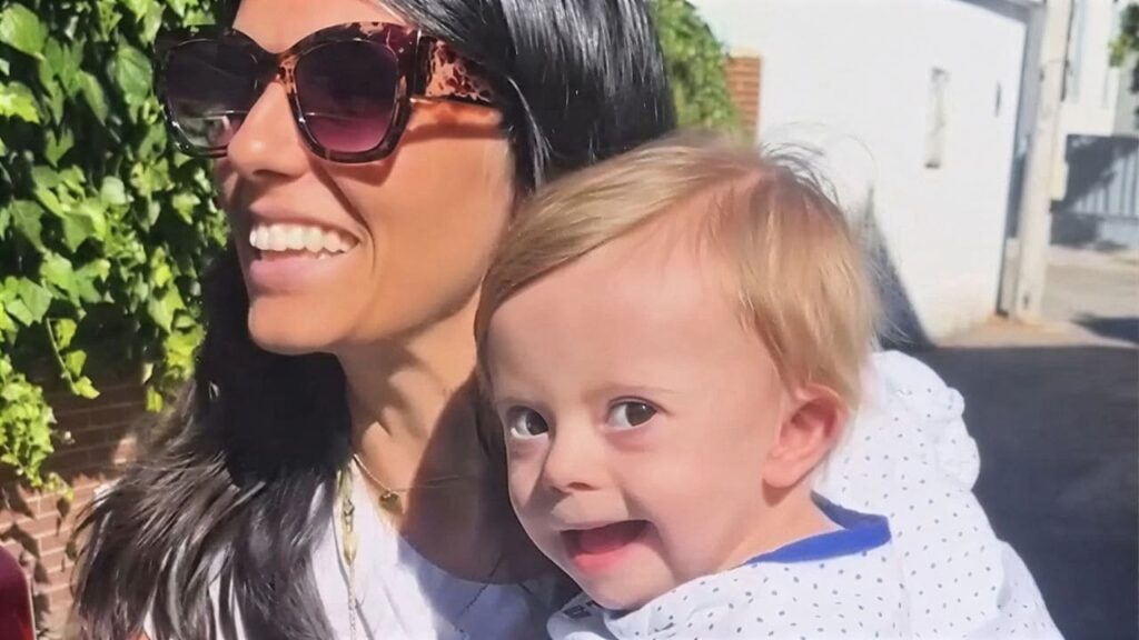 Marta y Joaquín, un pequeño con síndrome de Down