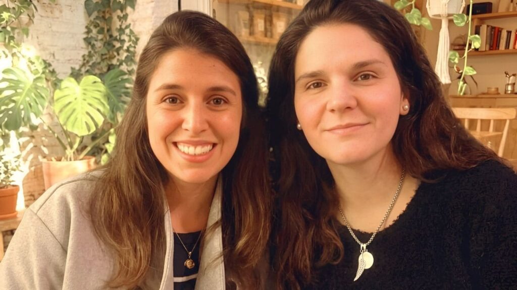 'Más allá de la discapacidad', el proyecto de dos jóvenes sordas
