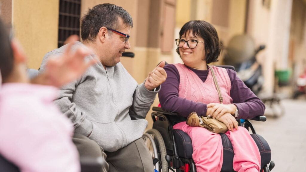El IMSERSO convoca nuevas subvenciones para atender a personas mayores y personas con discapacidad en los viajes del Programa de Turismo y Termalismo