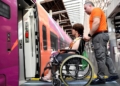 Servicio de asistencia para personas con discapacidad para viajar con RENFE