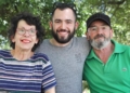 Una familia de personas sordas de Galicia reclama la figura de intérprete de Lengua de Signos en la sanidad