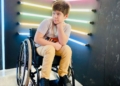 Ariel, un niño con 8 años y una lesión medular