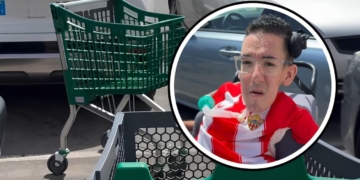 Brianeitor estalla ante las personas que dejan los carritos de la compra en plazas PMR