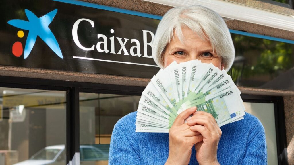CaixaBank ofrece hasta 400 euros por domiciliar la nómina y que podrás canjear por una PlayStation 5 a 0 euros