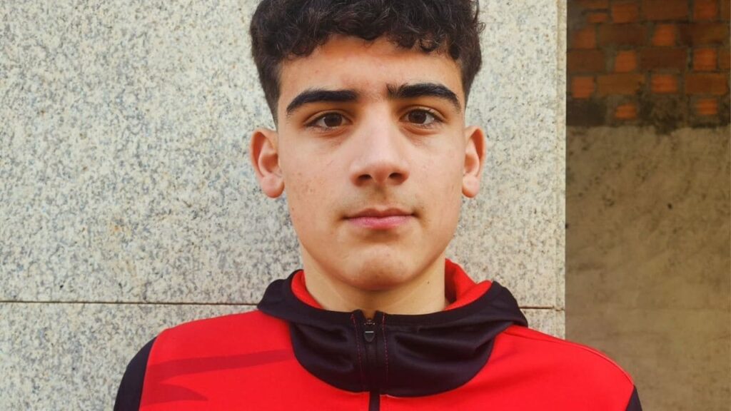 Dani, deportista de 15 años con autismo, participará en el Campeonato de España de Triatlón