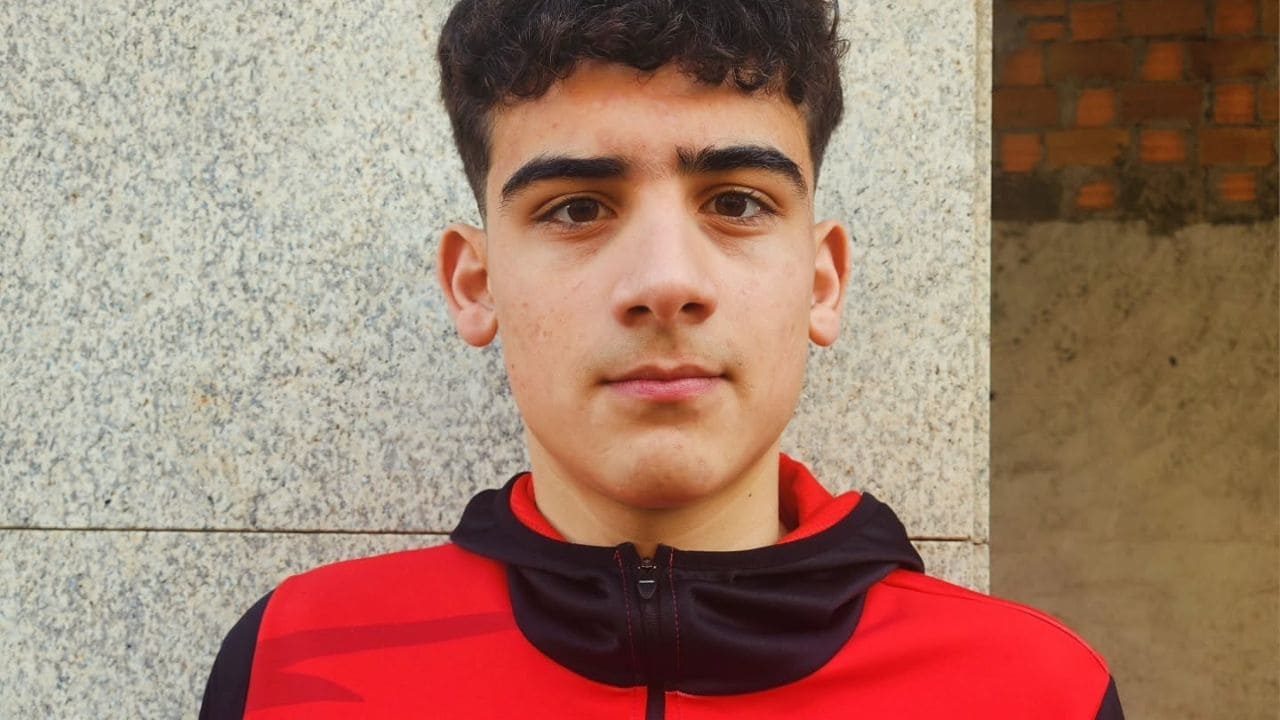 Dani, deportista de 15 años con autismo, participará en el Campeonato de España de Triatlón