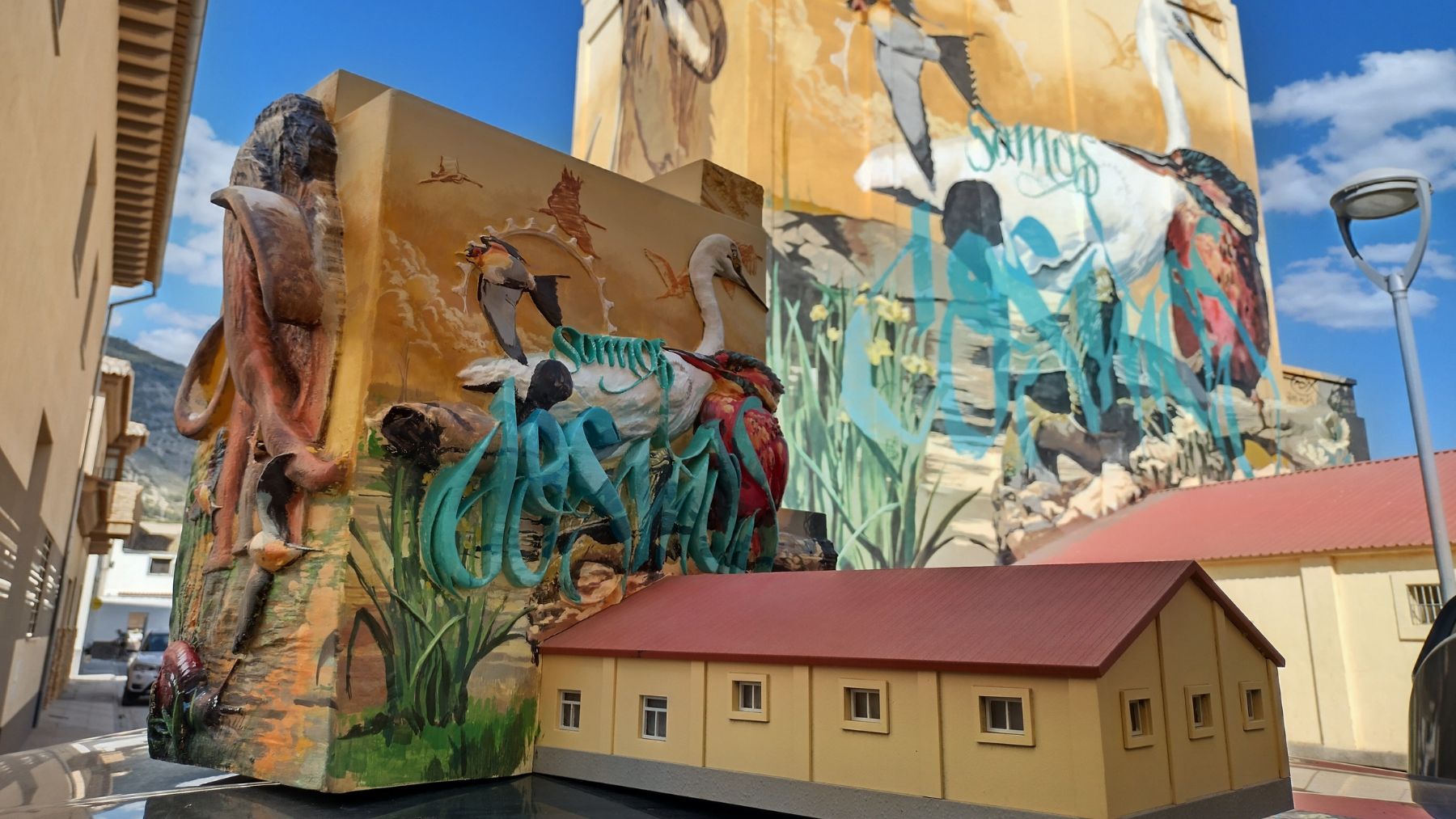 El Niño de las Pinturas y Tifloactiva presentan en Granada la primera maqueta inteligente que hace "tocable" el Silo de Padul