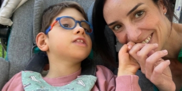 Fernando, 8 años y con un diagnóstico de enfermedad rara