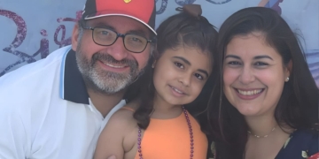 Los padres de Maia, con 'Huesos de Cristal', sobre la 'misión' de visibilizar la enfermedad