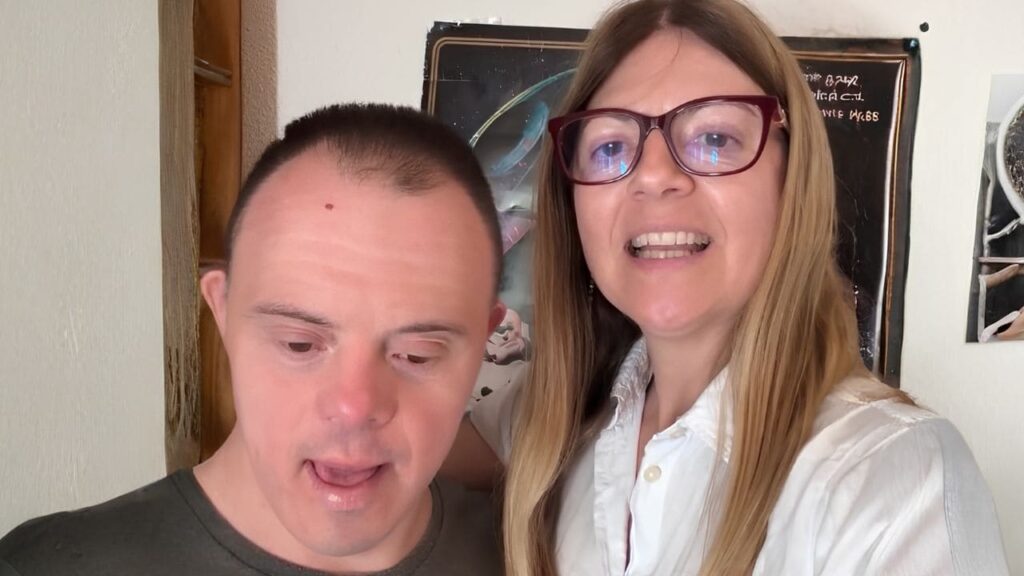 Marisa, hermana de Dani, con síndrome de Down