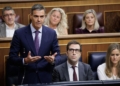 Pedro Sánchez en el Congreso de los Diputados rechazo jubilación anticipada