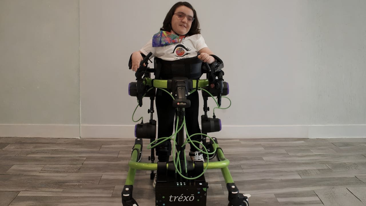 'Trexo', un exoesqueleto infantil que ayuda a niños con discapacidad a dar sus primeros pasos