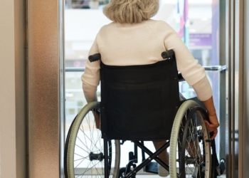 Protocolo de evacuación para personas con movilidad reducida