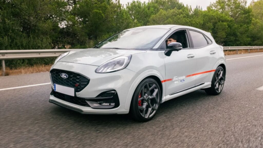 Cómo solicitar el IVA reducido y la exención de matriculación al comprar un coche adaptado