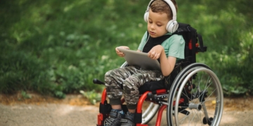 La Seguridad Social paga hasta 8.942 euros al año por hijo con discapacidad a cargo