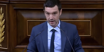 Pablo Bustinduy, ministro de Derechos Sociales, Consumo y Agenda 2030 financiación dependencia