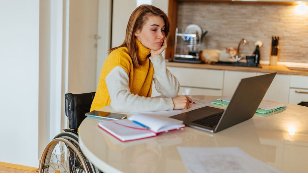 Pensión no contributiva de incapacidad y discapacidad del 45%
