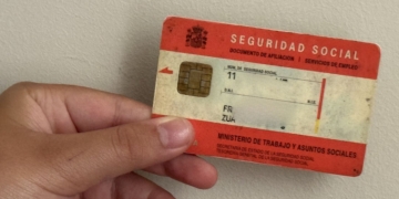 Soy pensionista y tengo la tarjeta roja de la Seguridad Social