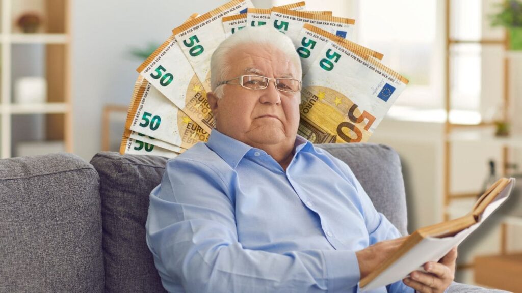 Beneficio fiscal de hasta 2.550 euros en la Renta, si convive con una persona mayor de 65 años
