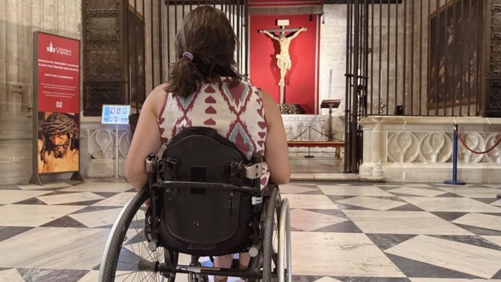 La catedral de Sevilla, un referente histórico de accesibilidad para las personas con discapacidad