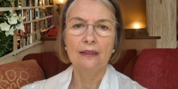 Assumpta Serna crea una plataforma para denunciar el colapso en el sistema de la dependencia