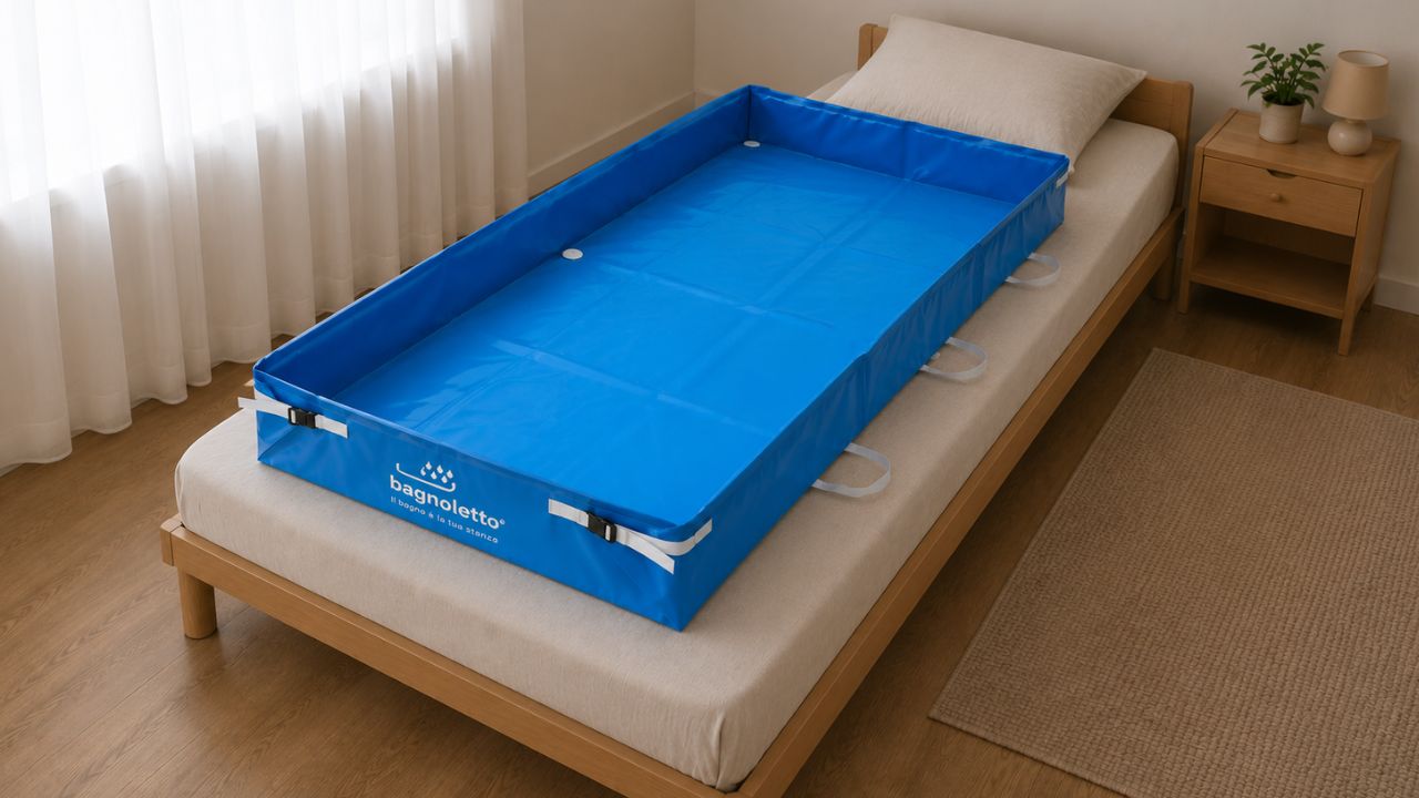 Bagnoleto, una "bañera" portatil para personas con movilidad reducida que necesiten asearse en la cama