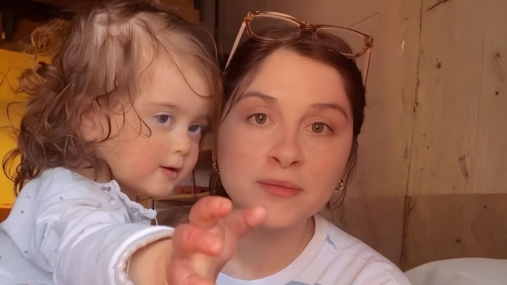 La madre de una niña con Piel de Mariposa explica en qué consiste epidermólisis bullosa distrófica recesiva: «No es contagiosa y no es culpa de nadie»