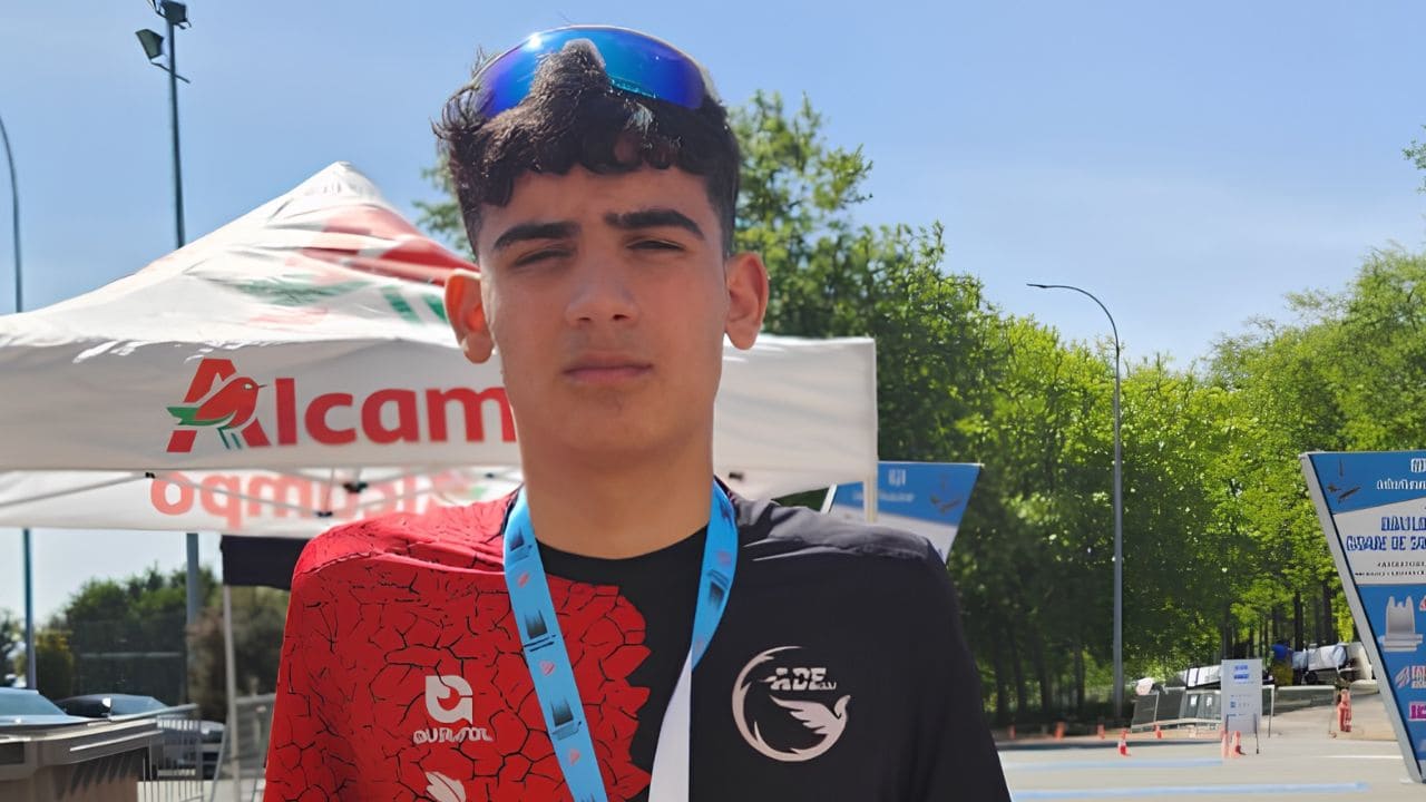 Dani, triatleta autista de 15 años