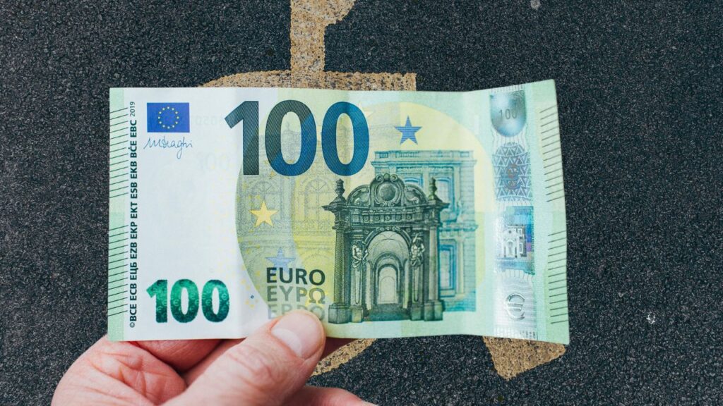 El Ingreso Mínimo Vital paga 161 euros más al mes con un 65% de discapacidad: 894,99 euros para el beneficiario individual