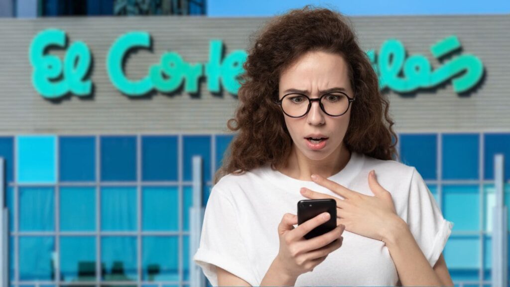 La cafetera espresso Cecotec de El Corte Inglés por 100 euros: 20 bares de presión y depósito de leche para cappuccinos