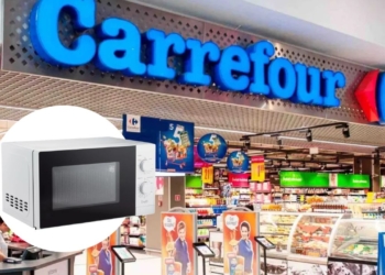 El microondas con grill de Carrefour baja a 55 euros: