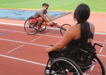 Escuela de atletismo adaptado en silla de ruedas