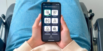 Háblalo, la app que facilita la comunicación a personas con discapacidad