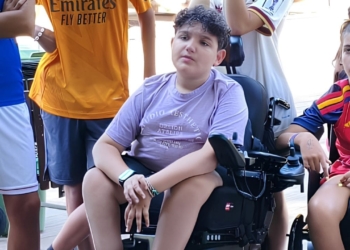 Pablo, niño con discapacidad en el Campamento Inclusivo de ASPAYM