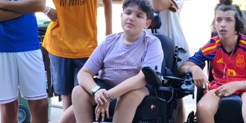 Pablo, niño con discapacidad en el Campamento Inclusivo de ASPAYM