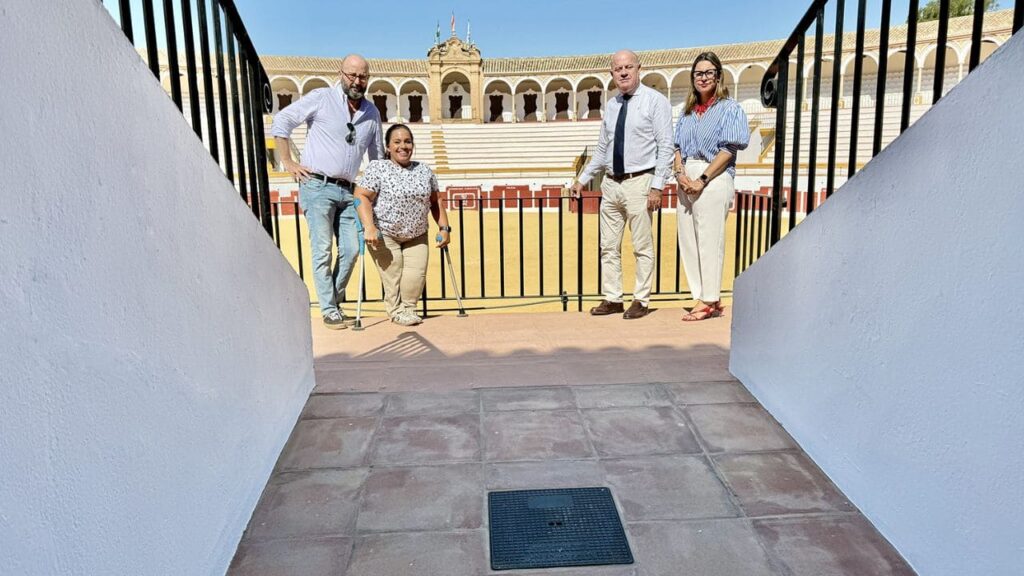 La Plaza de Toros de Antequera mejora su accesibilidad con rampas, espacios adaptados y recorridos sin barreras