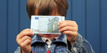 El mínimo de la pensión de orfandad es de 4.011 euros al año y sube a 7.882 con discapacidad del 65%