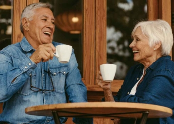 Beneficios del Seguro Social por tu ex pareja: la regla de los 10 años que da hasta el 50% de su cheque