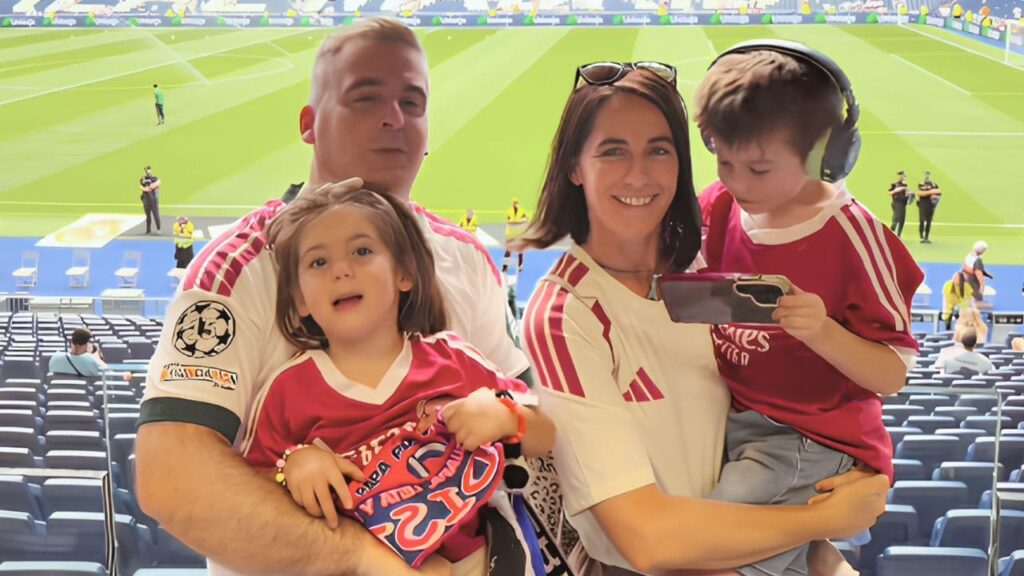 La emotiva experiencia de una familia con un niño con autismo en el Bernabéu: «Eternamente agradecidos al Real Madrid»