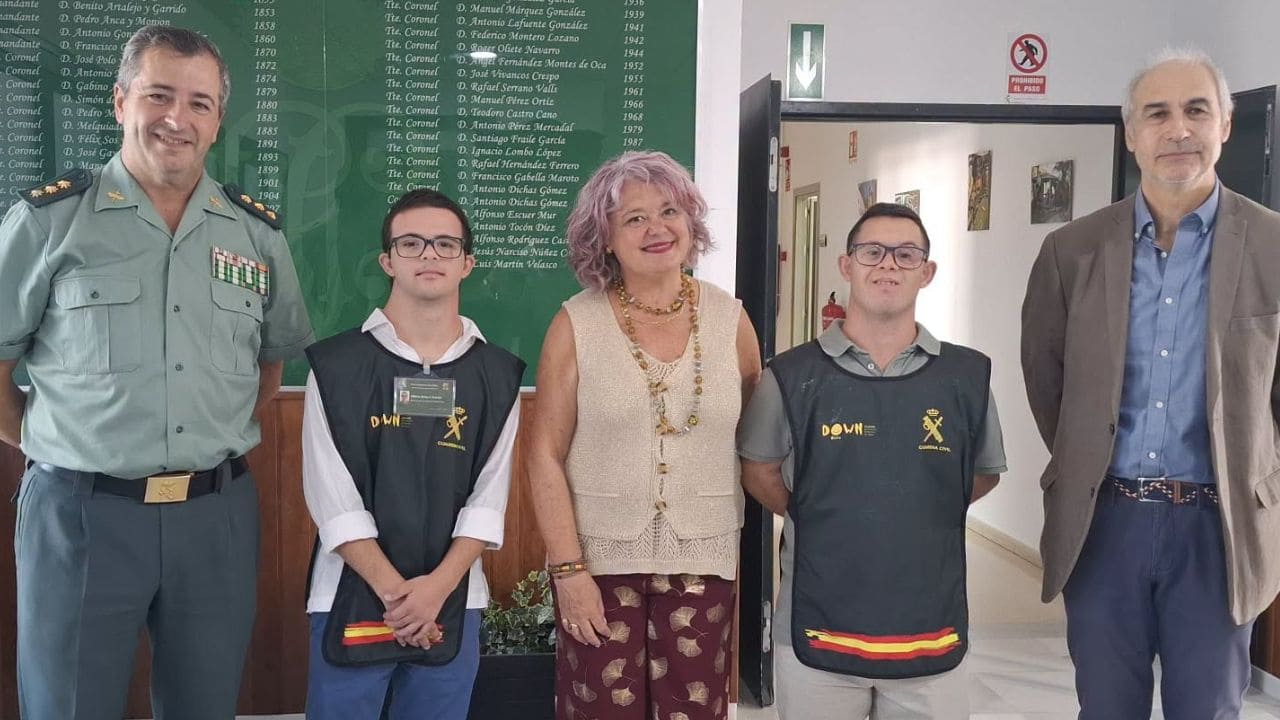 Mario Aragón, joven con síndrome de Down, se incorpora a la Guardia Civil de Cádiz para realizar sus prácticas formativas
