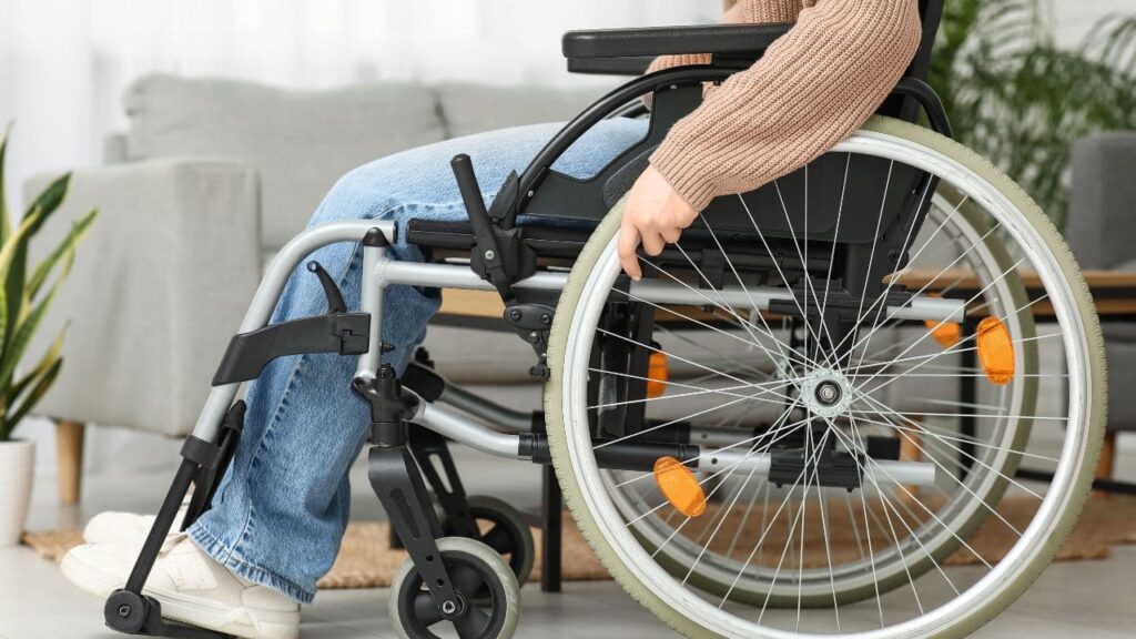 La Comunidad de Madrid anuncia la creación de un centro base virtual para agilizar la valoración de la discapacidad