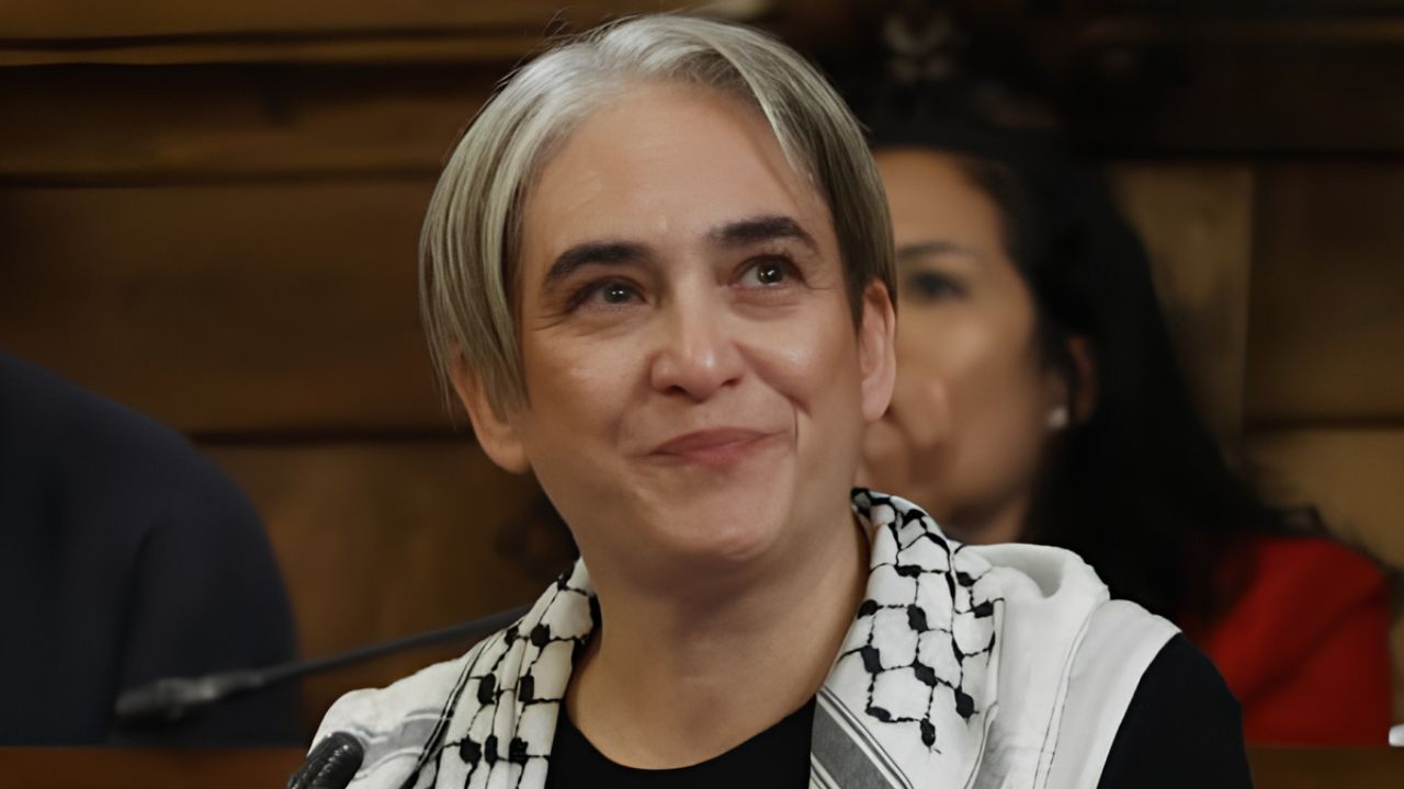 Ada Colau, líder de Frente Amplio
