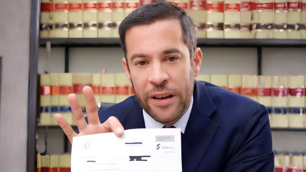 Alberto Benítez, abogado profesional: «Hay una campaña brutal del INSS de revisiones de incapacidad permanente»